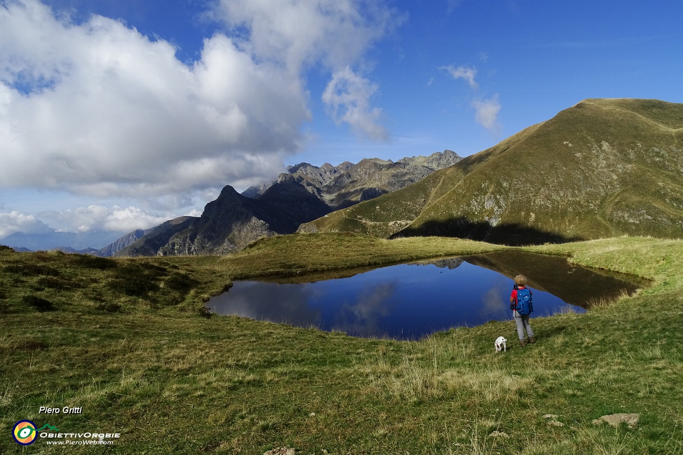 16 La bella pozza alla sella del Monte Avaro.JPG